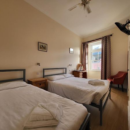 Royal Britannia Hotel Ilfracombe Esterno foto