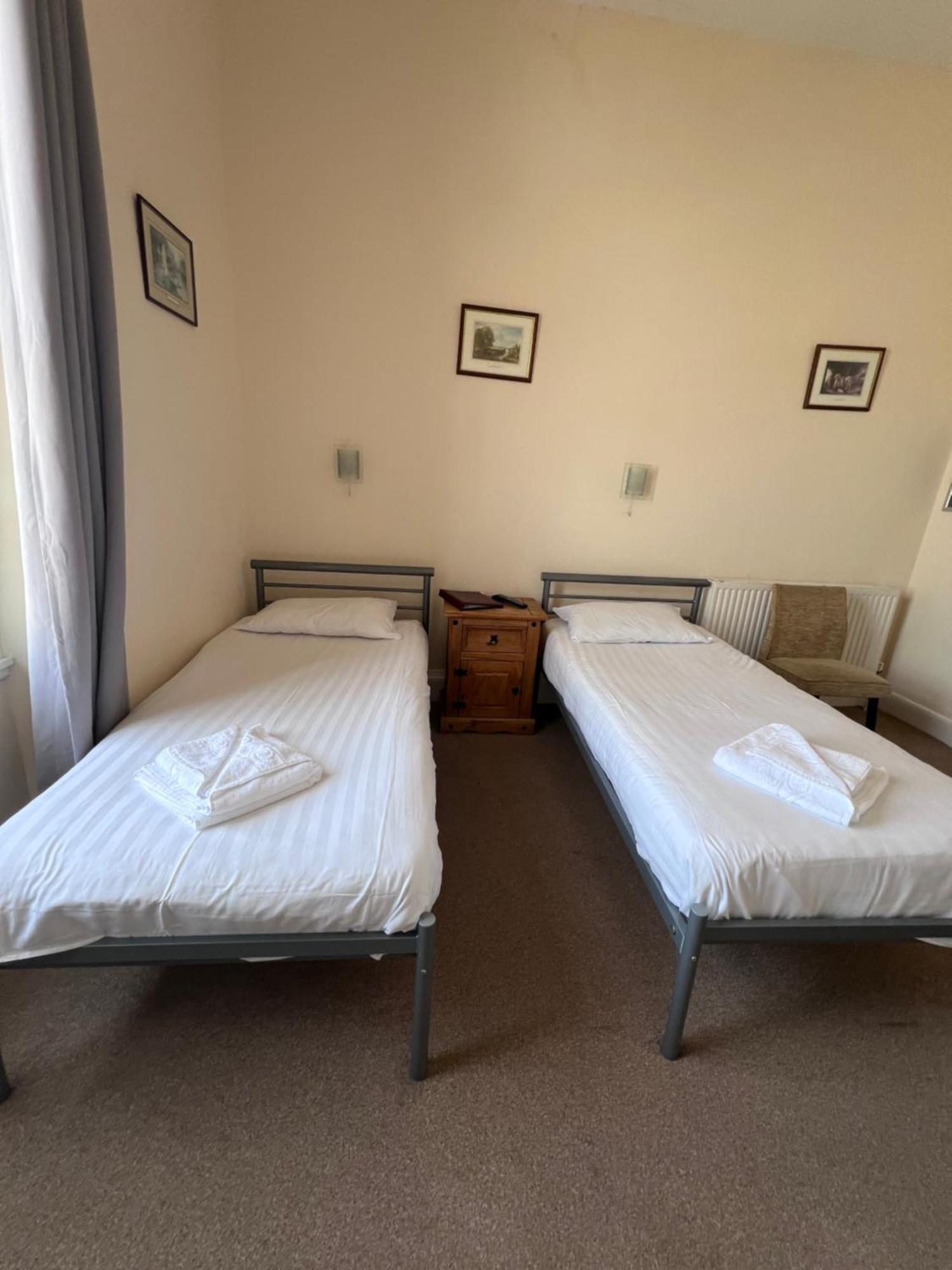 Royal Britannia Hotel Ilfracombe Esterno foto