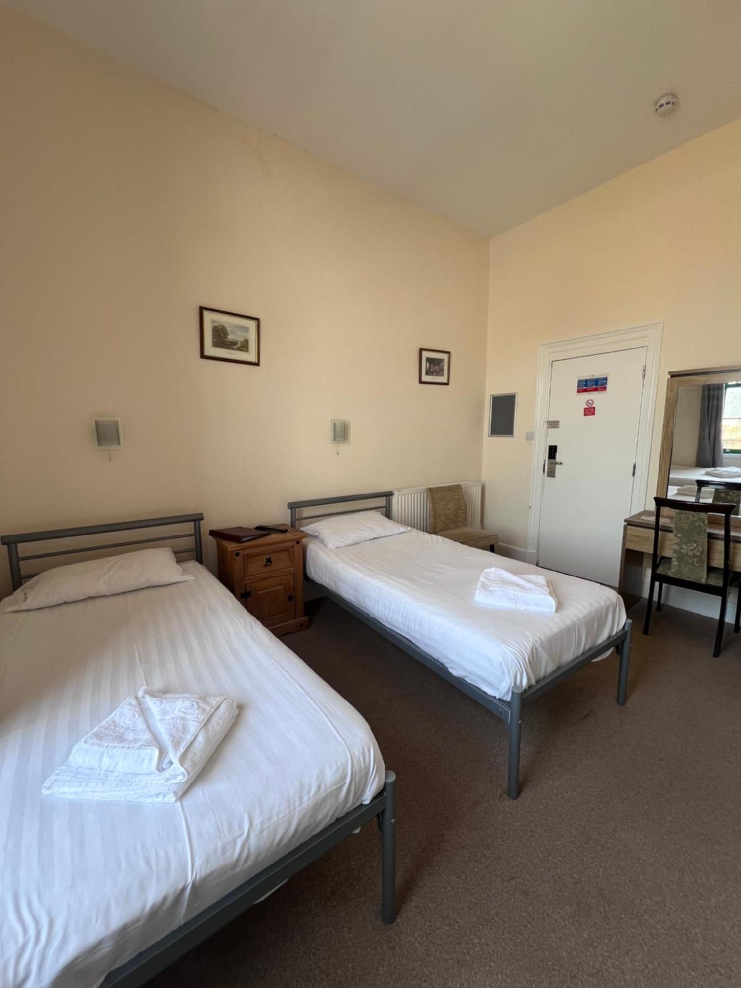 Royal Britannia Hotel Ilfracombe Esterno foto