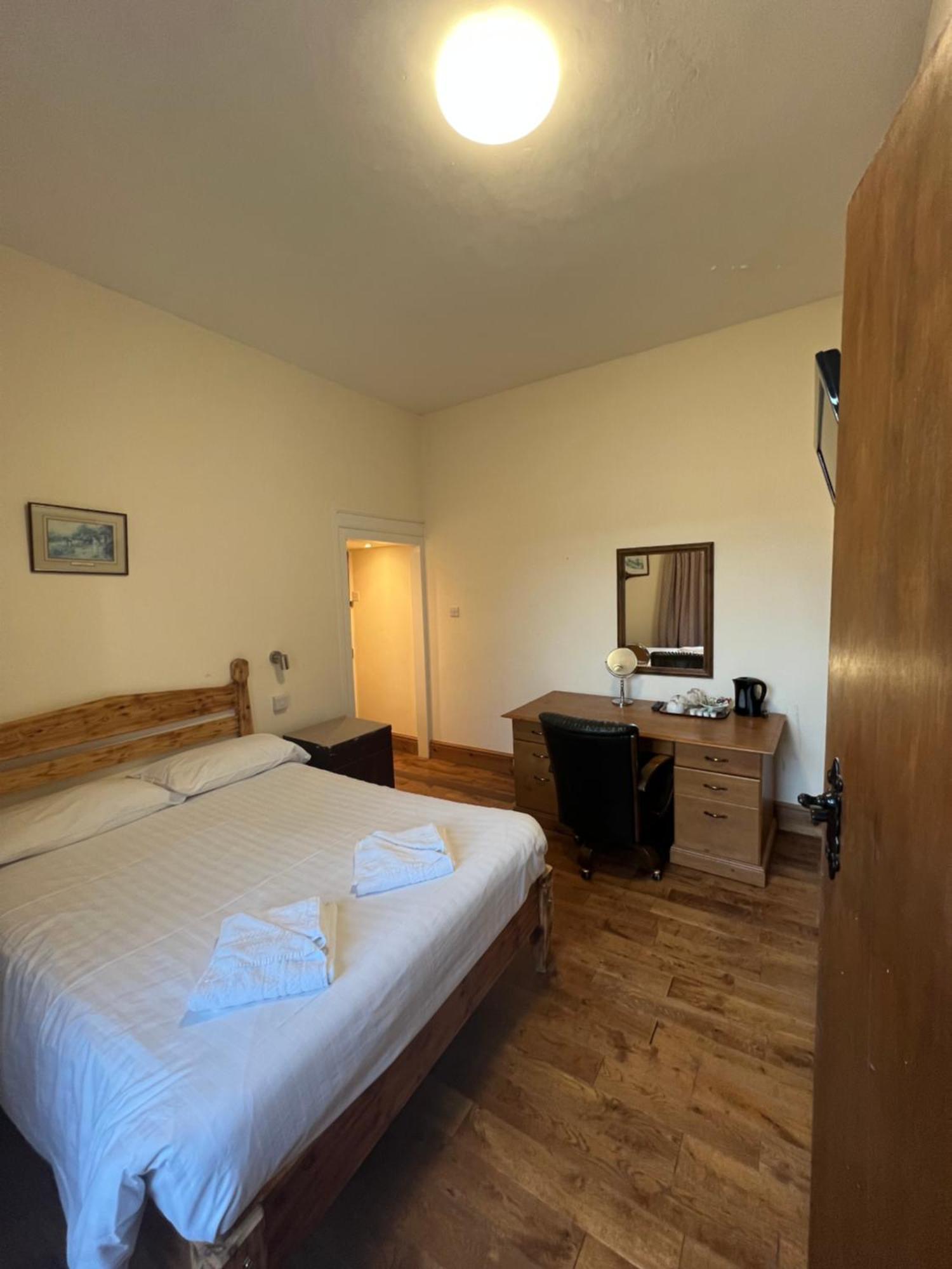 Royal Britannia Hotel Ilfracombe Esterno foto