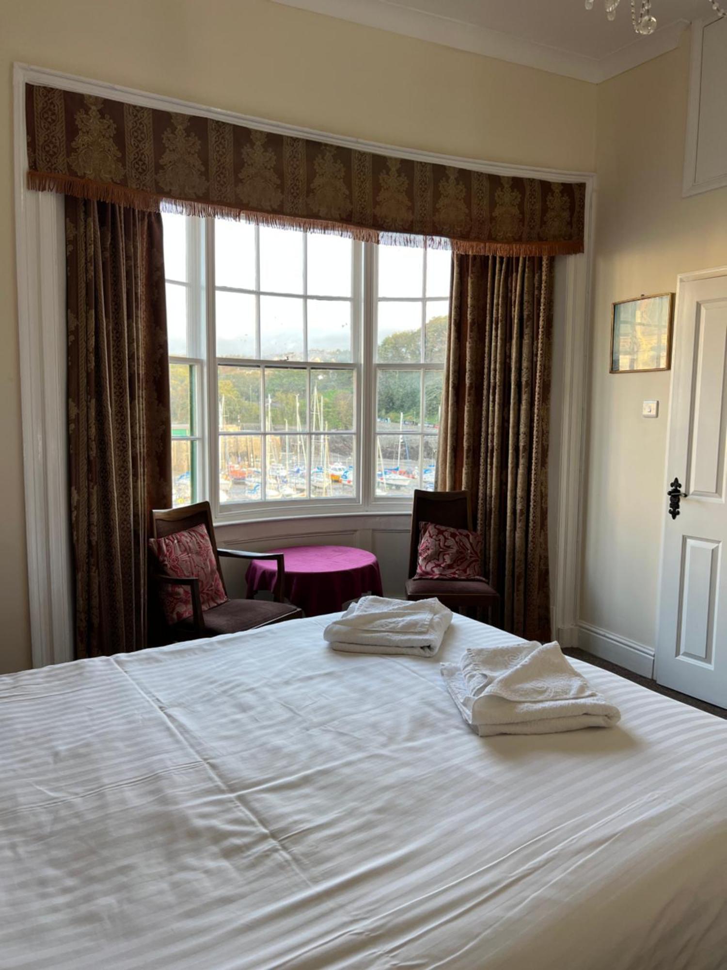 Royal Britannia Hotel Ilfracombe Esterno foto